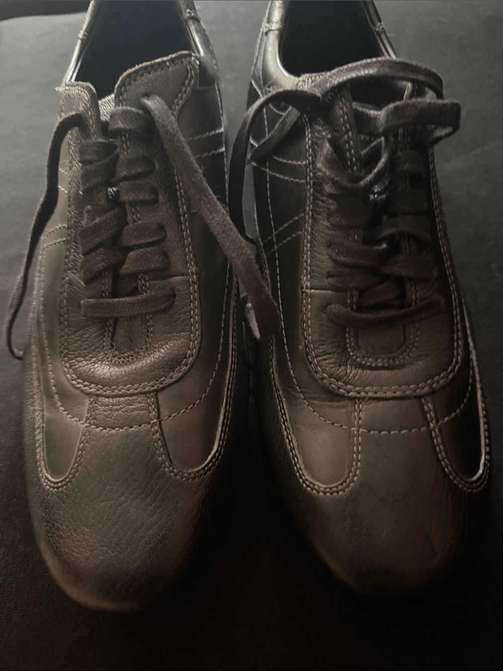 Cole Haan Signature Leather Mens shoes Size 9.5 M Black Color.
